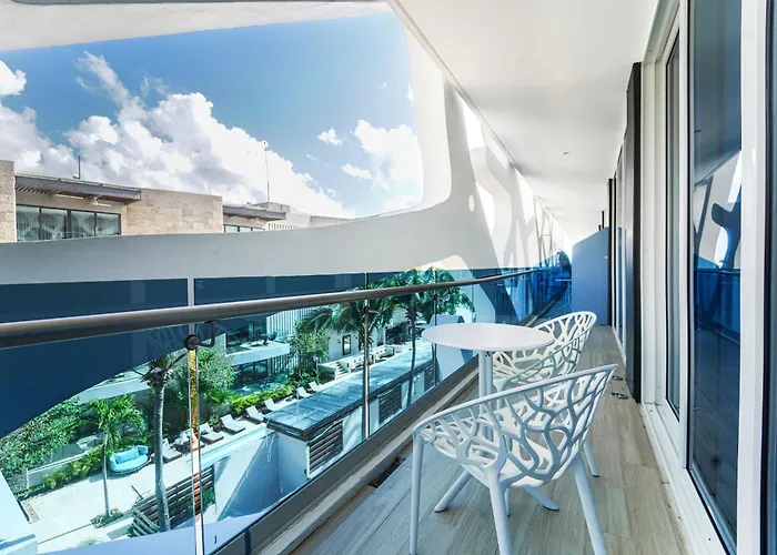The Carmen - Ocean Front (adults Only) Hotel
