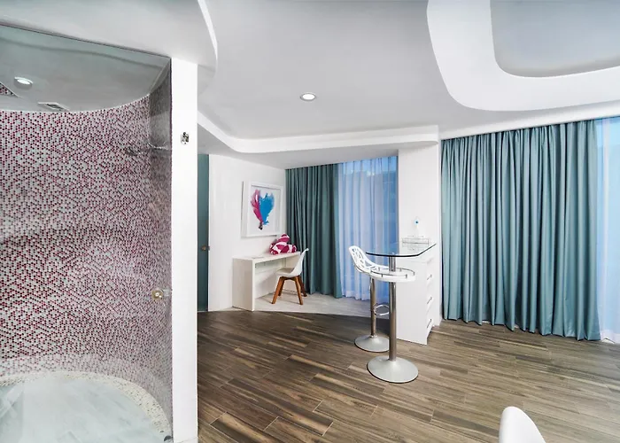 The Carmen - Ocean Front (adults Only) Hotel 4*