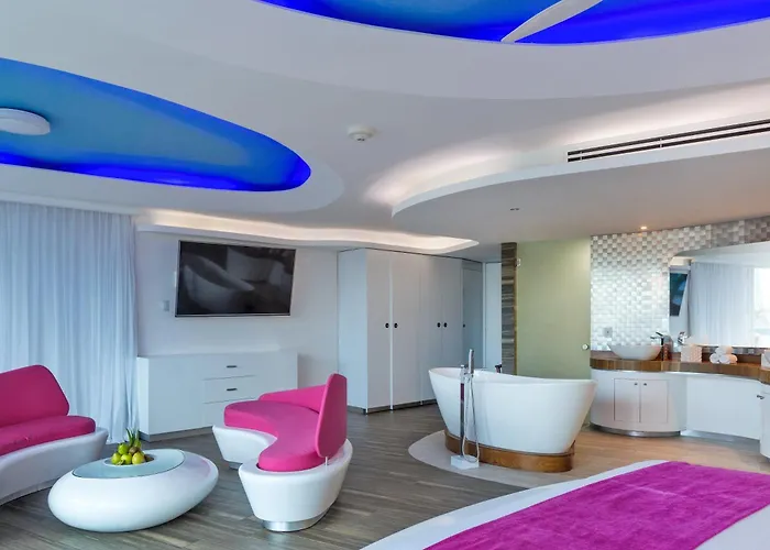 The Carmen - Ocean Front (adults Only) 4*